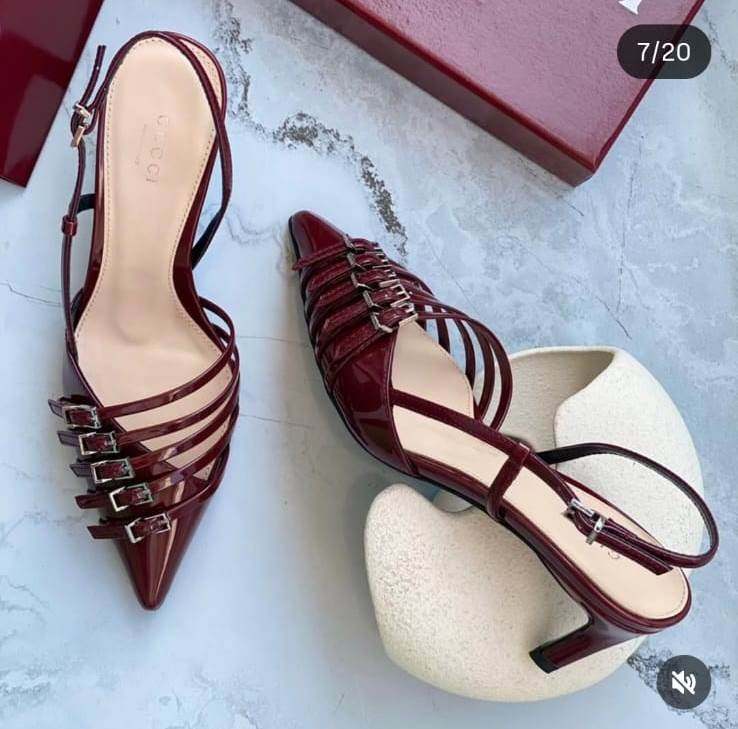 Gucci Buckle-detailed 60 Slingback Sandals in Leather